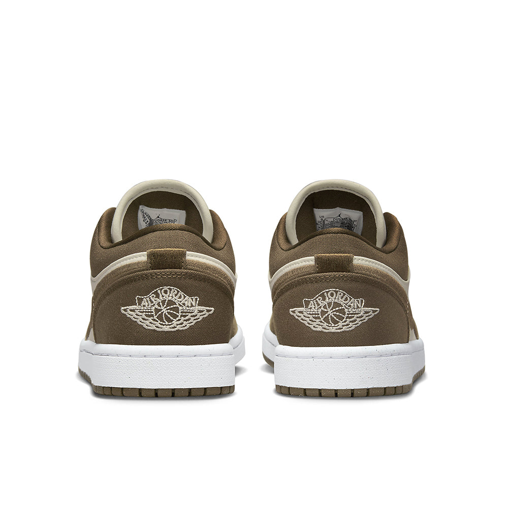 Air Jordan 1 Low SE