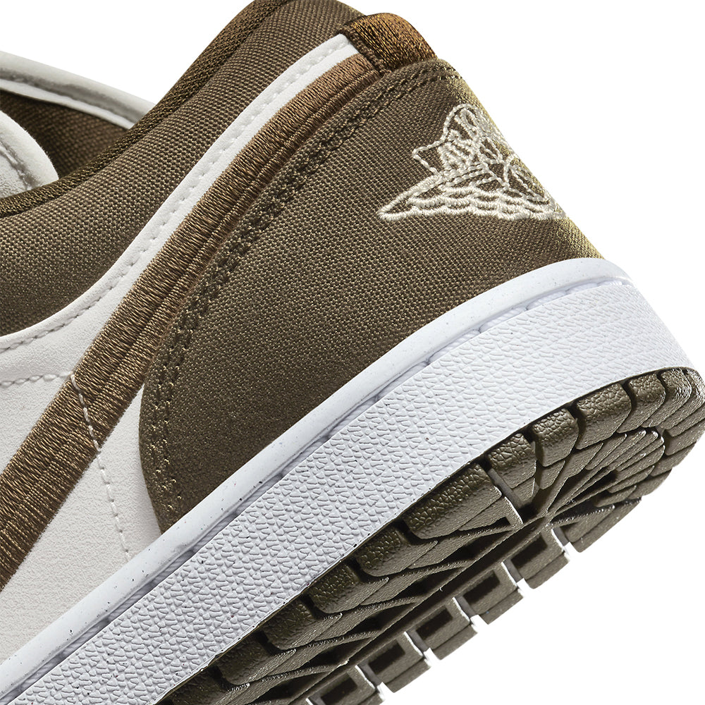 Air Jordan 1 Low SE