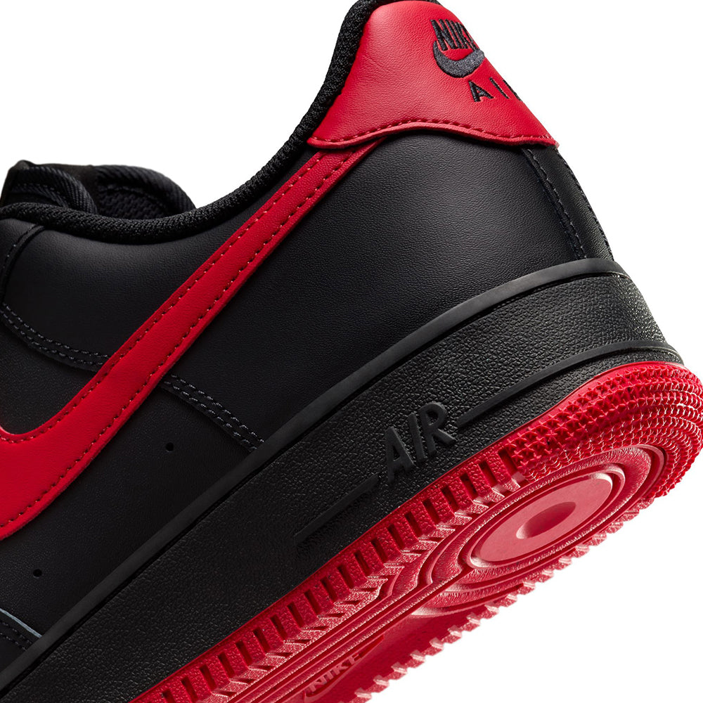 Air Force 1 '07 Sneaker
