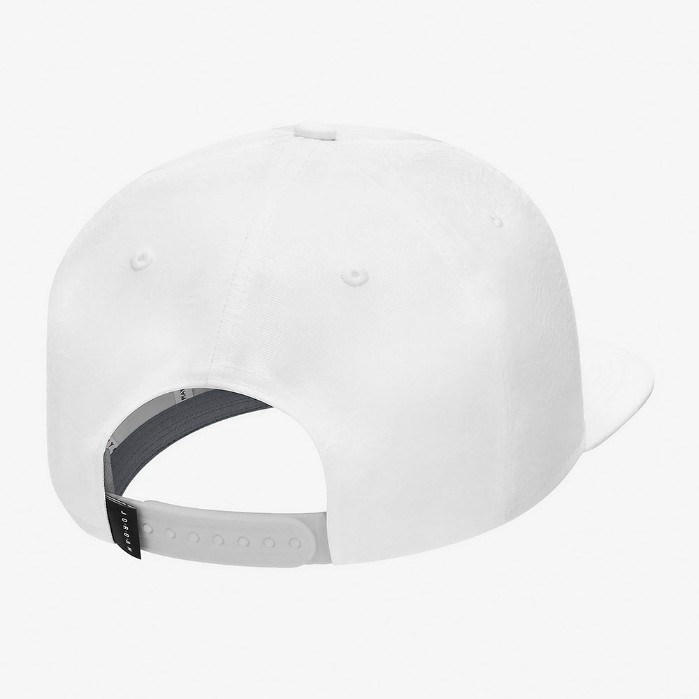 Air Jordan Pro Jumpman Ingot Snapback Cap - White / Metallic Gold