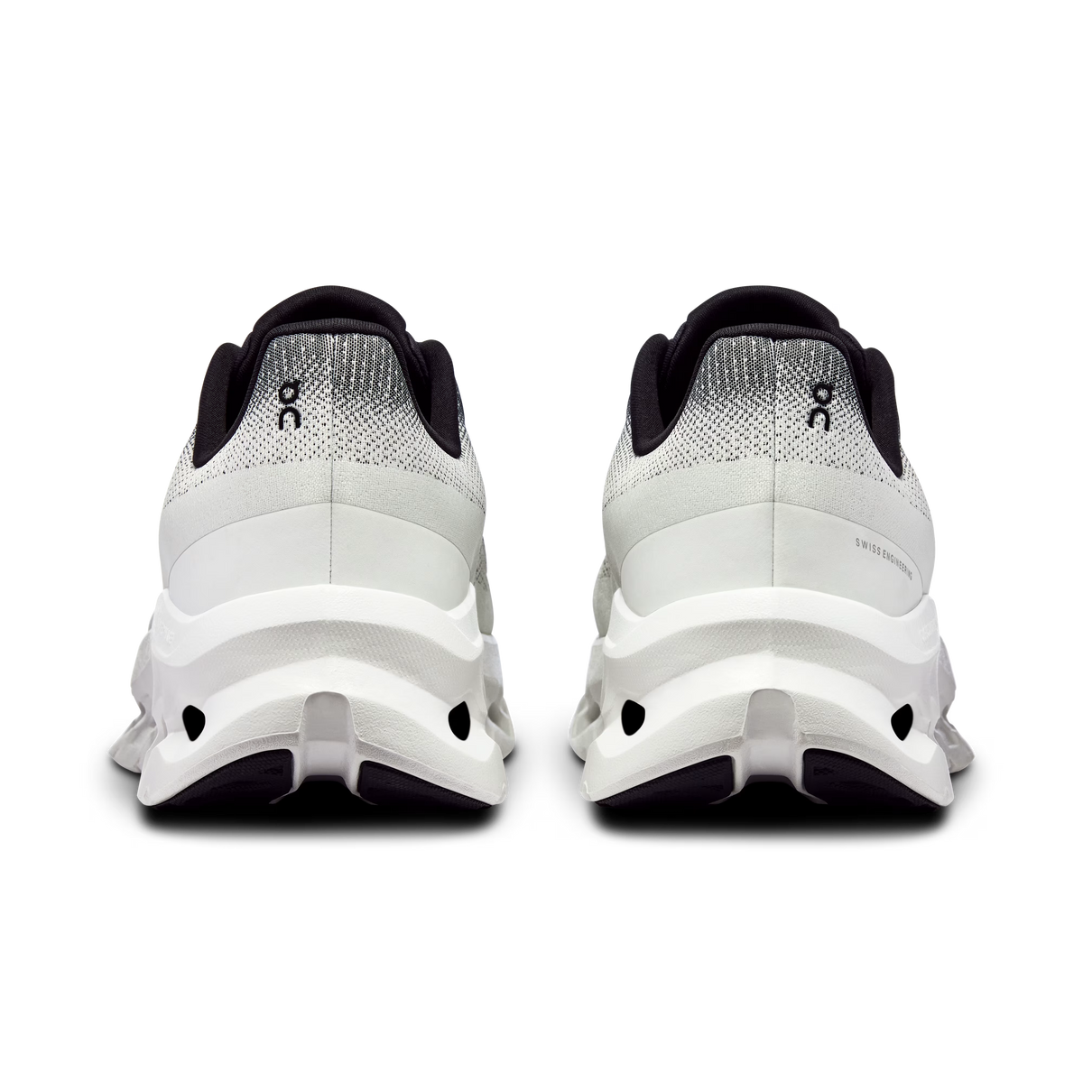 Men / Black | Ivory