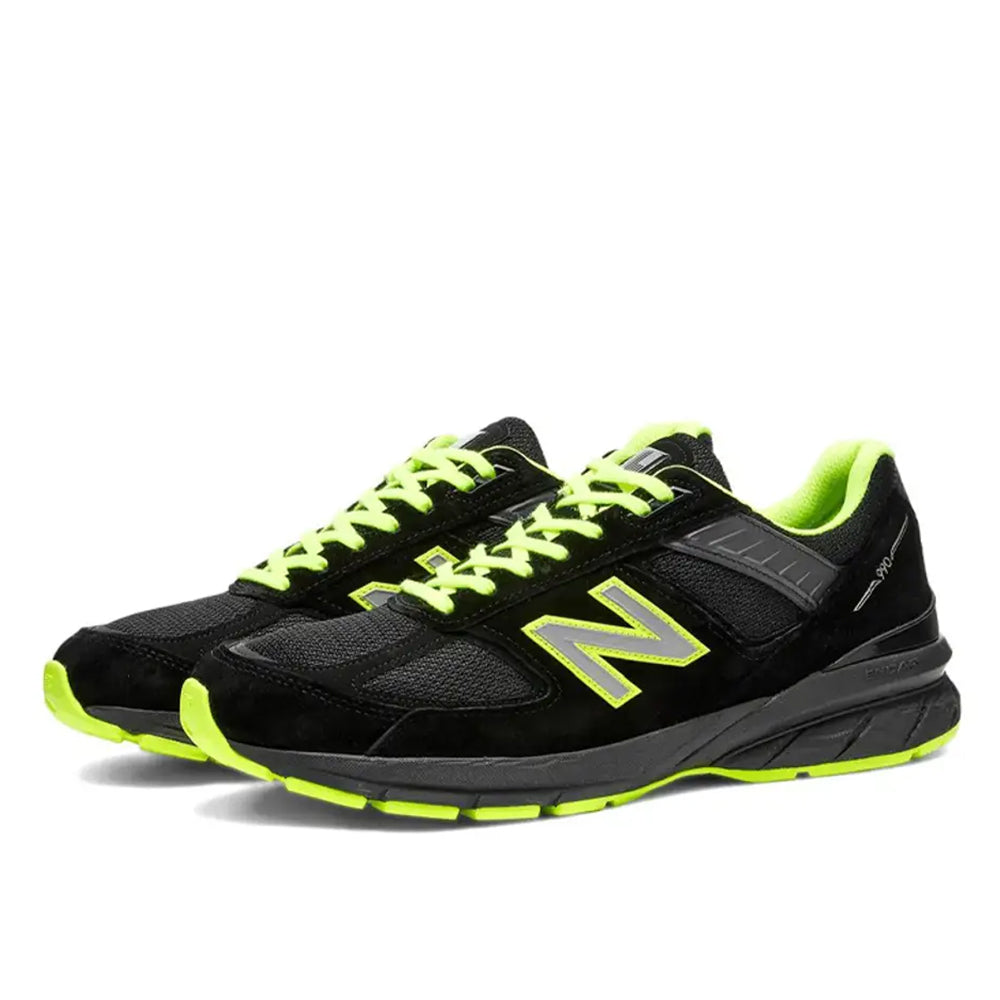 New Balance 990v5