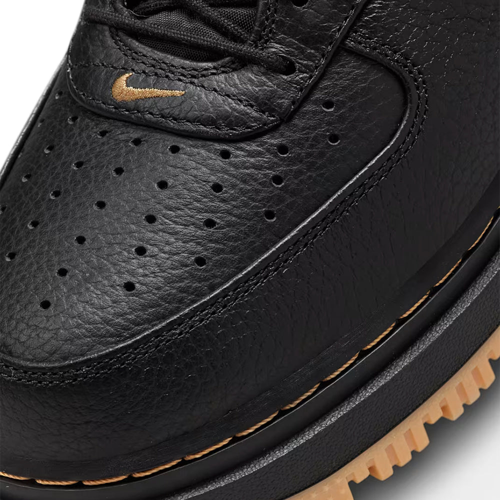 Nike Air Force 1 Luxe Sneaker