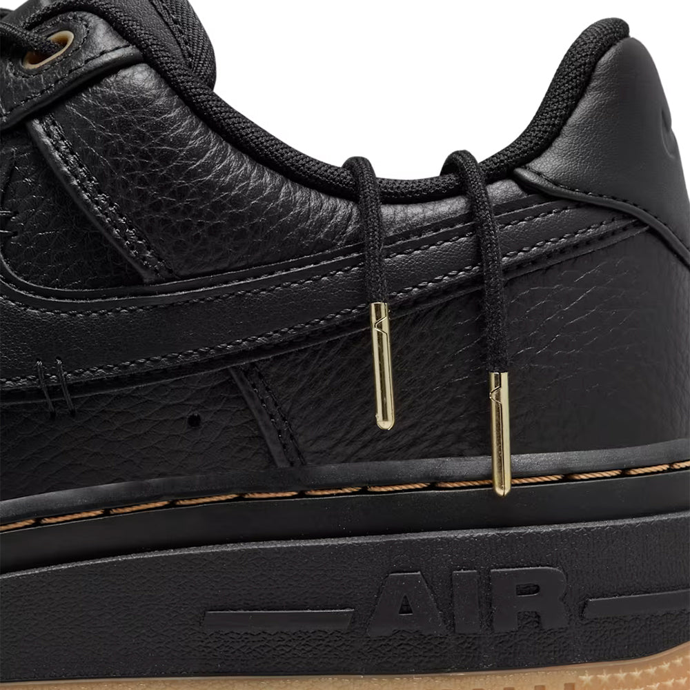 Nike Air Force 1 Luxe Sneaker