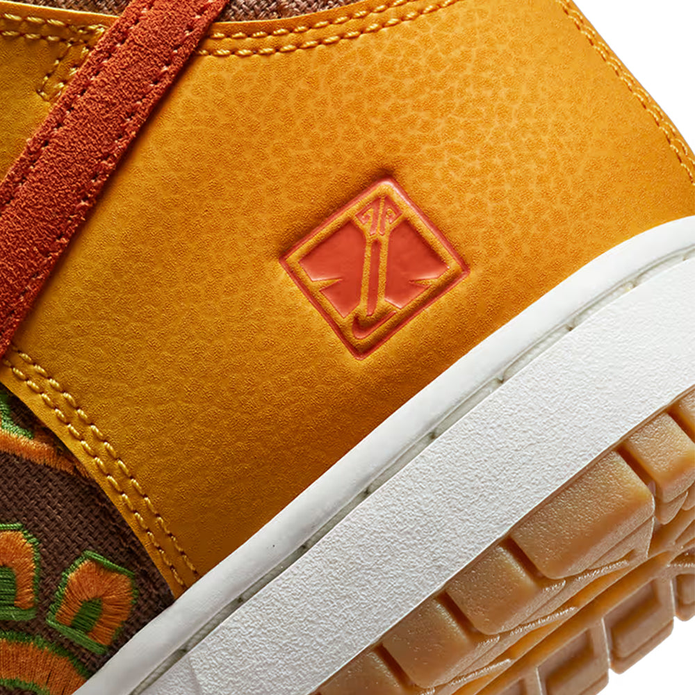 Nike Dunk Hi PRM Sneaker