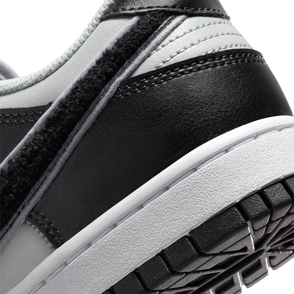 Nike Dunk Low Retro
