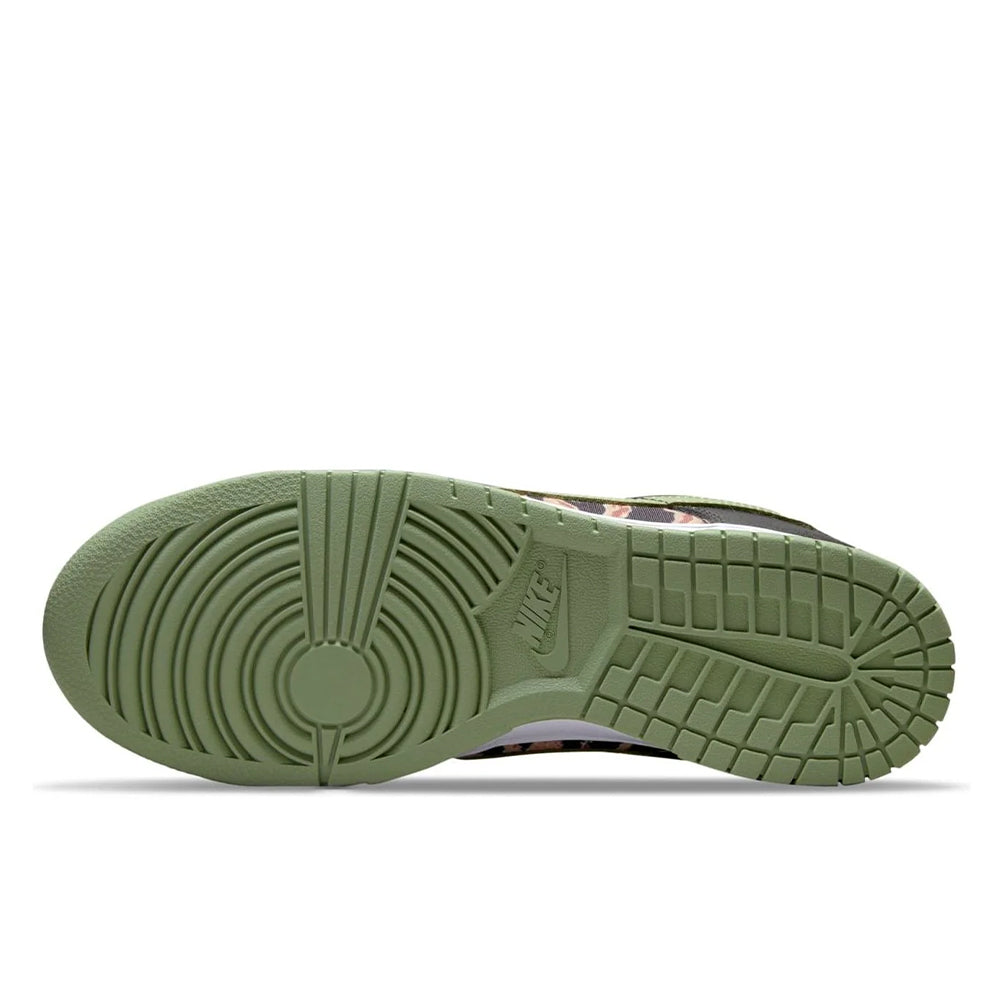 Nike Dunk Low SE