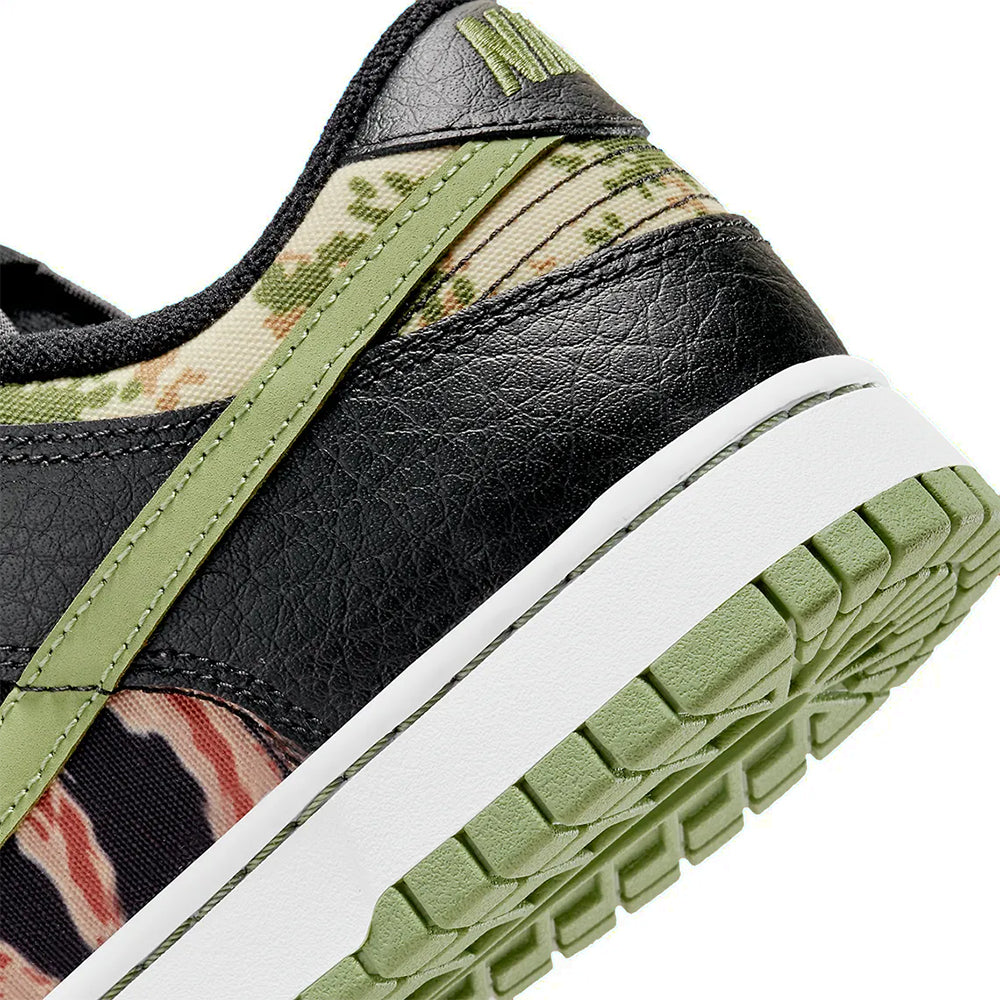 Nike Dunk Low SE