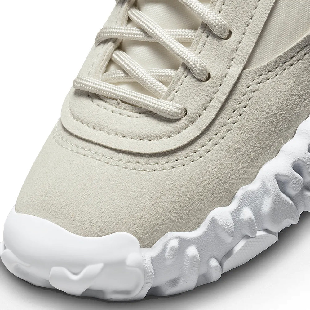 Nike Overbreak