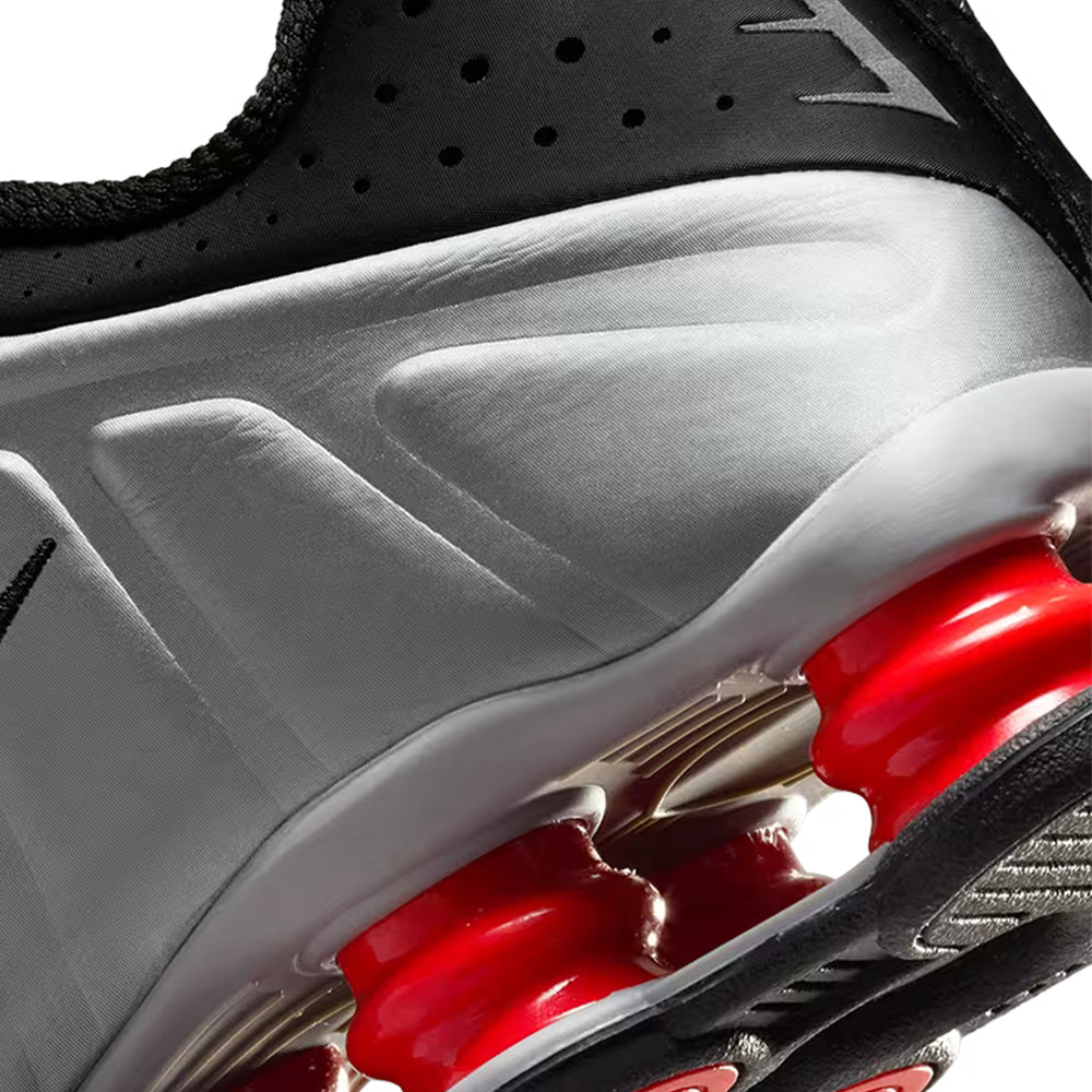 Nike SHOX R4