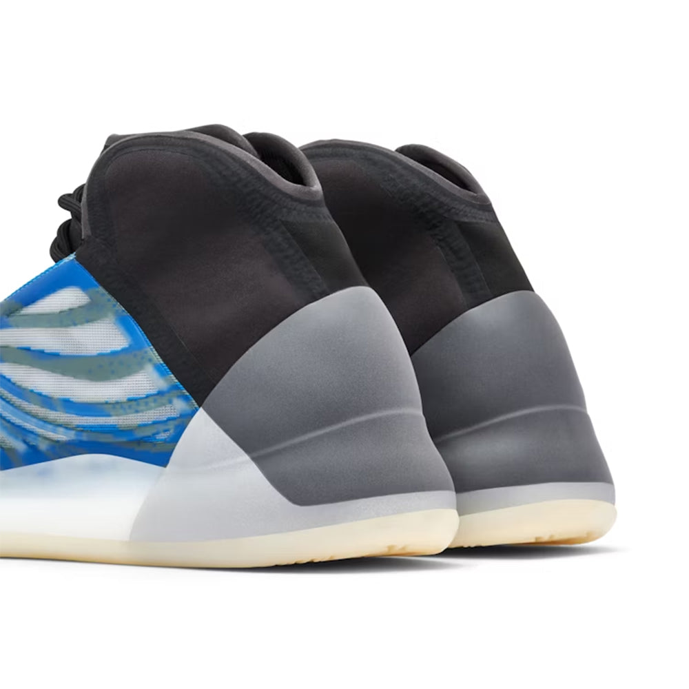 YEEZY QNTM