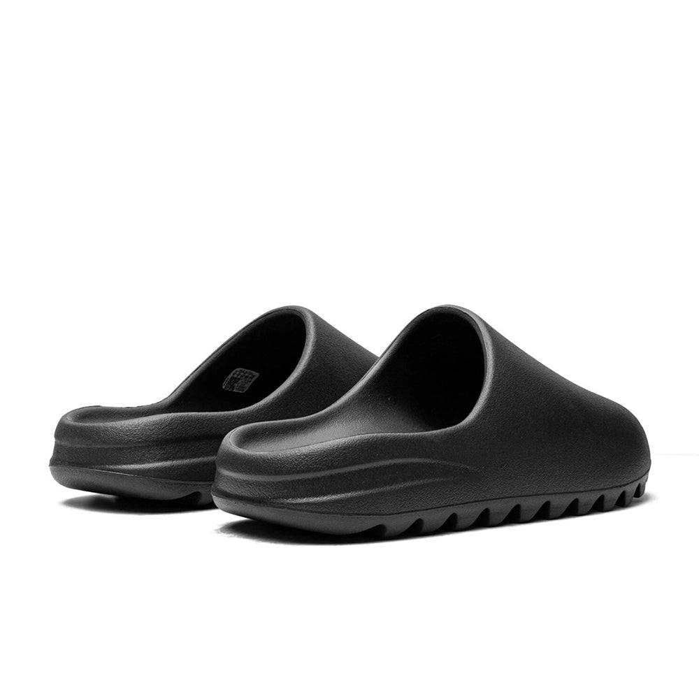 YEEZY SLIDE