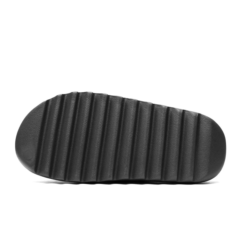 YEEZY SLIDE
