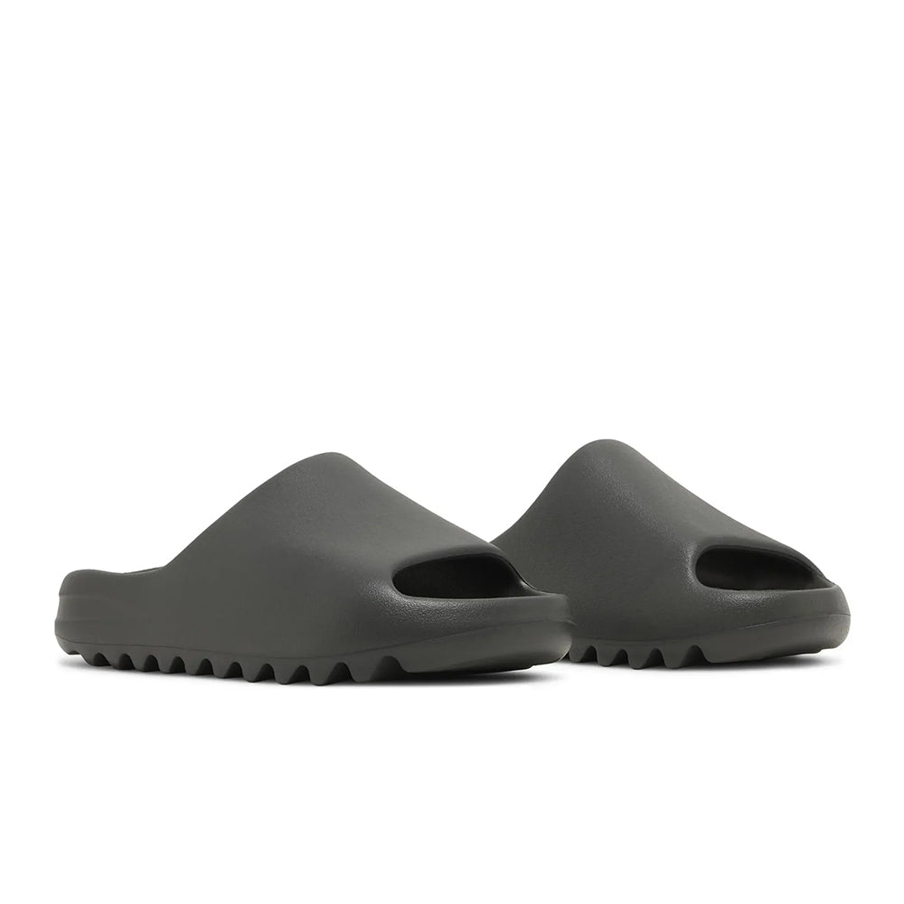 YEEZY SLIDE