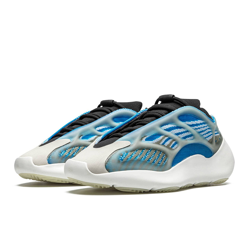 Yeezy 700 V3
