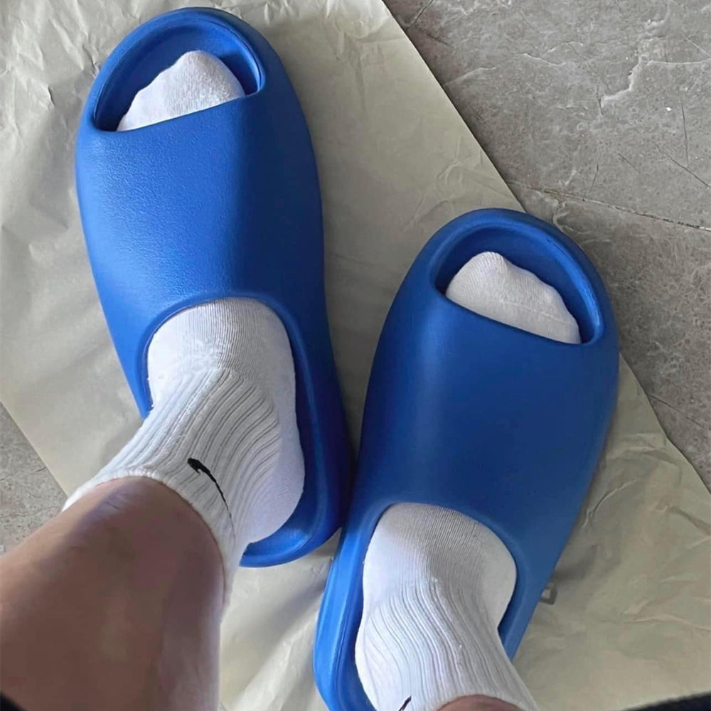 Yeezy Slide