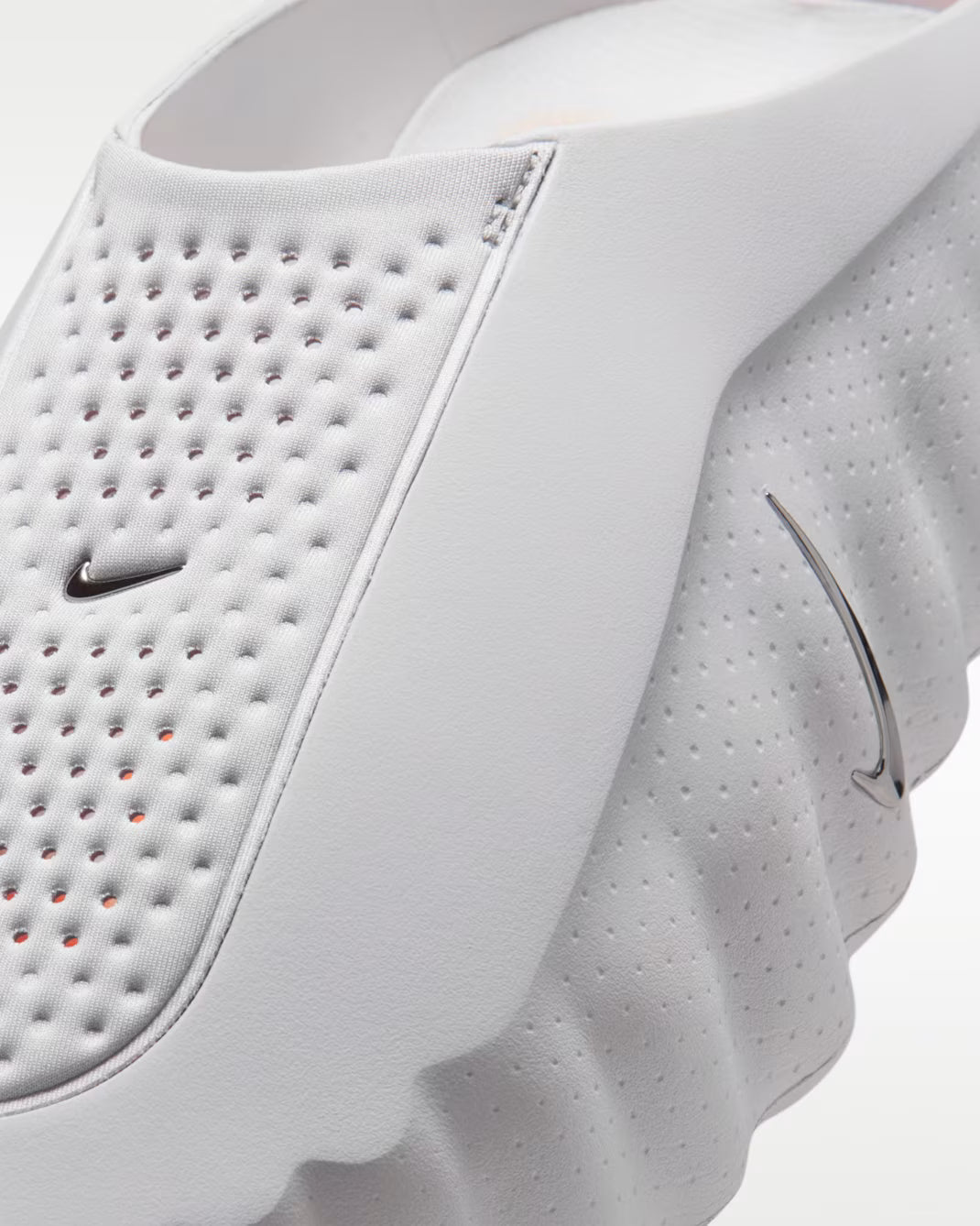 Nike Mind Slides