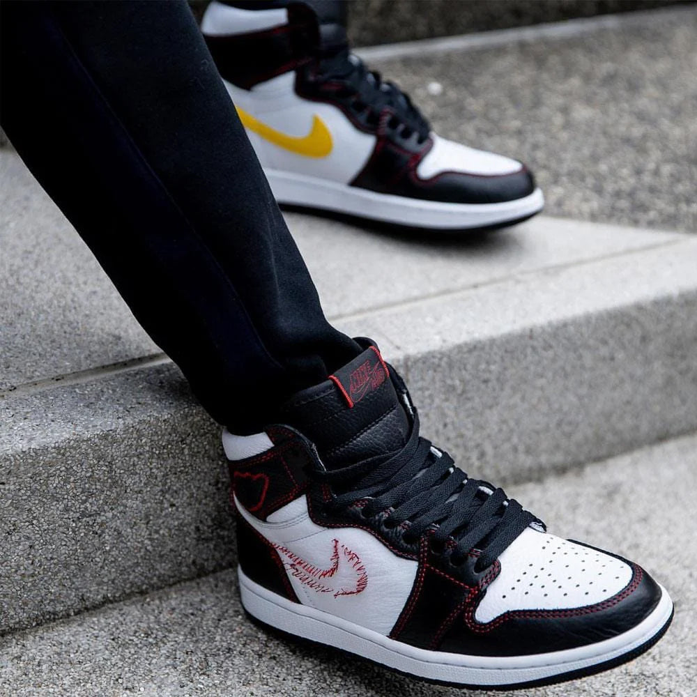 Air Jordan 1 High OG Defiant
