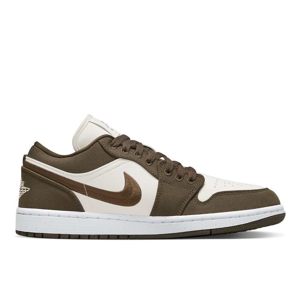 Air Jordan 1 Low SE