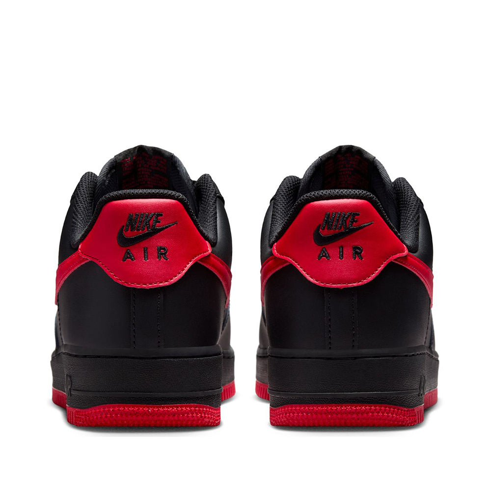 Air Force 1 '07 Sneaker