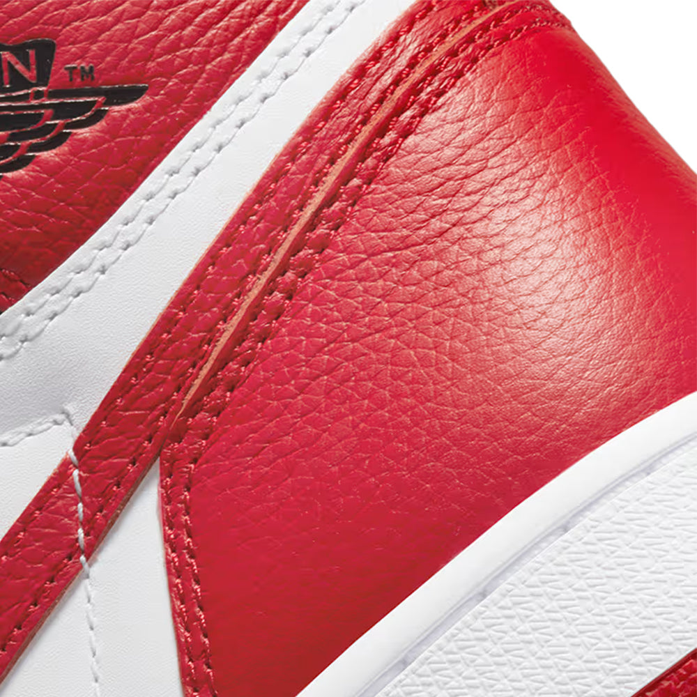 Air Jordan 1  Retro High OG