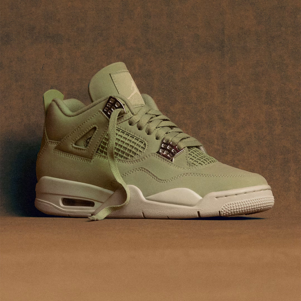 Air Jordan 4 Retro