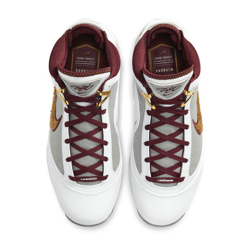 Nike Lebron VII QS Sneaker