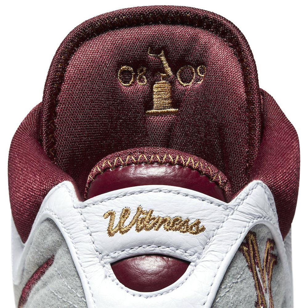 Nike Lebron VII QS Sneaker