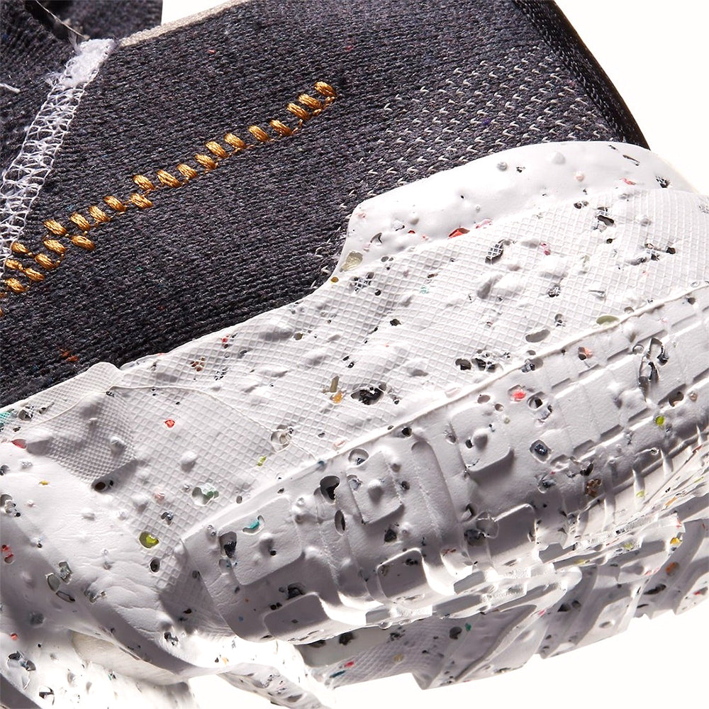 Nike Space Hippie 01