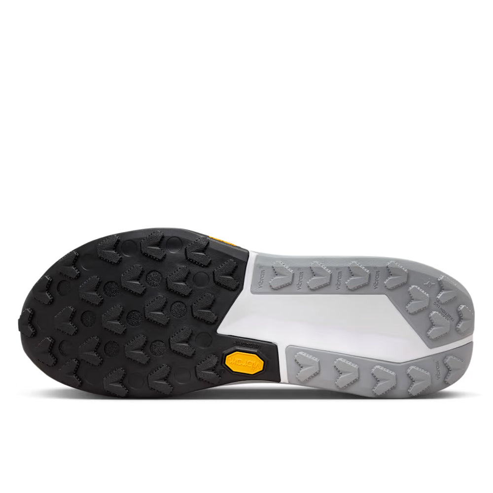 Nike ZoomX Zegama Trail 2 Sneaker