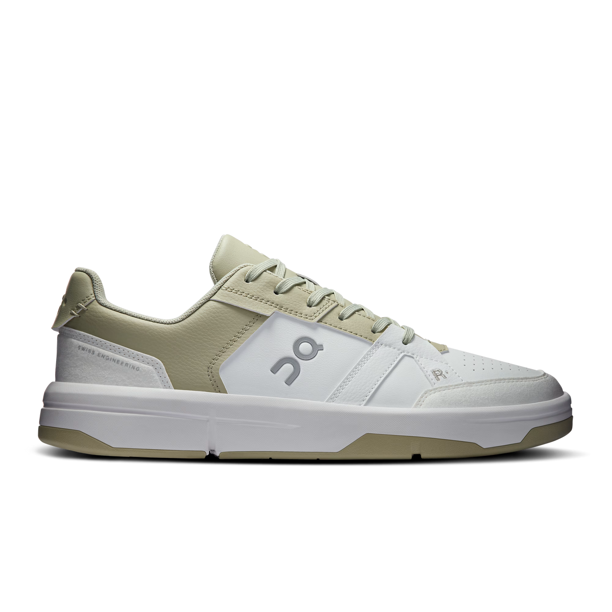 Men / White | Chalk
