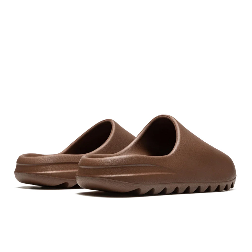 YEEZY SLIDE
