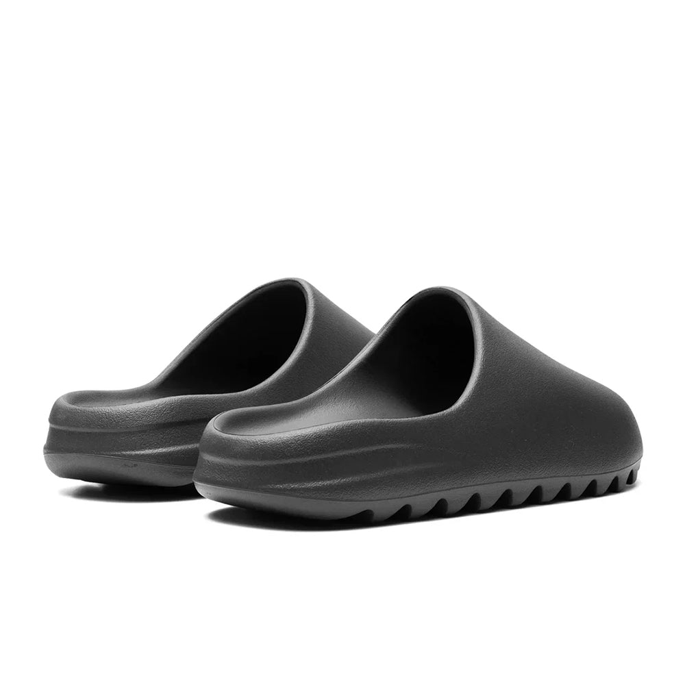 YEEZY SLIDE