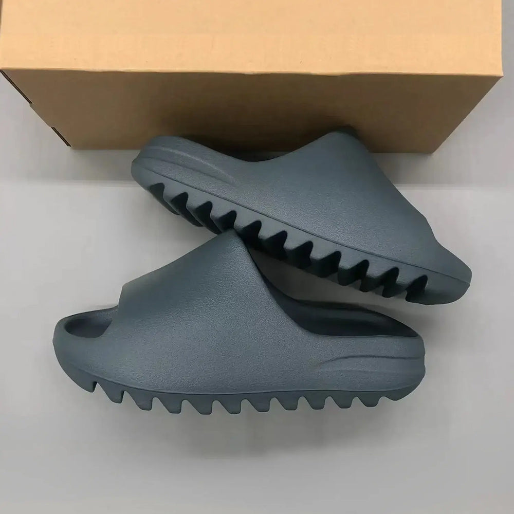 Yeezy Slide